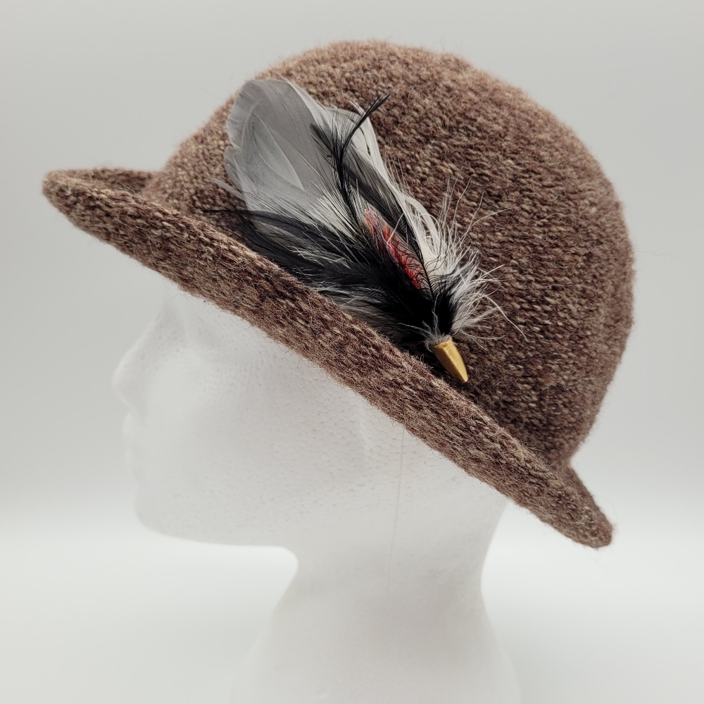 VINTAGE | wool blend knit feather accent duster derby fedora hat
